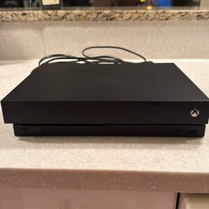 Xbox One X Console